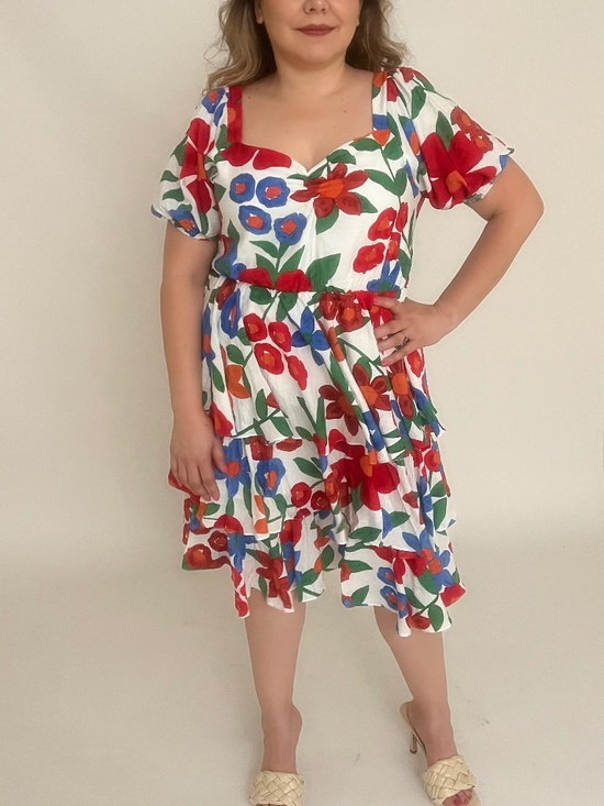 Gabrielle Hill Dresses & Skirts - Floral dress